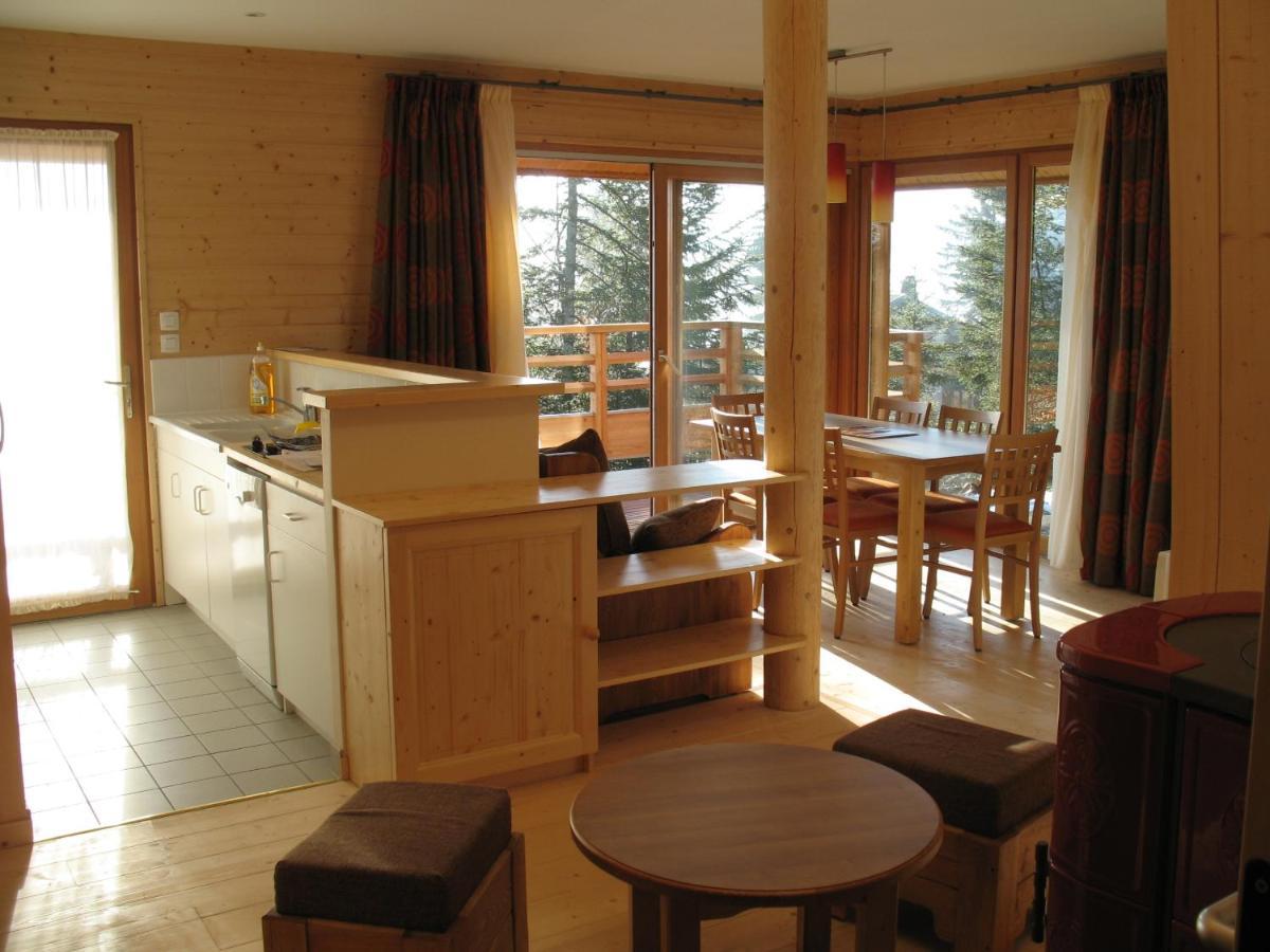 NanchezLes Loges Du Jura 4 Etoilesアパートメント エクステリア 写真